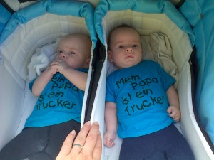 Trucker-Zwillinge protestieren mit
