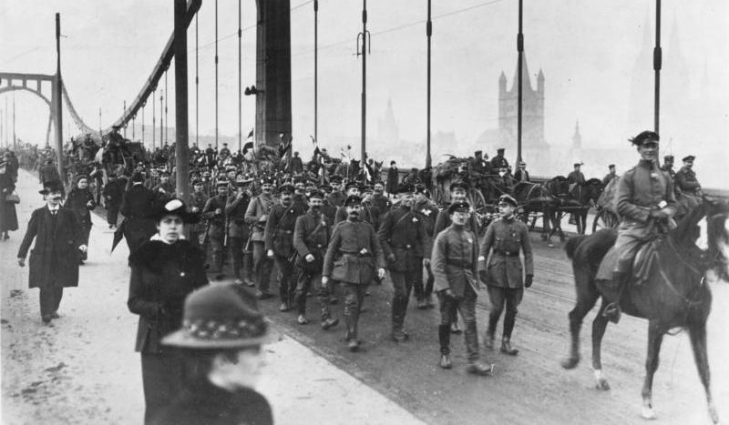 November 1918 Köln. Truppen kehren heim.