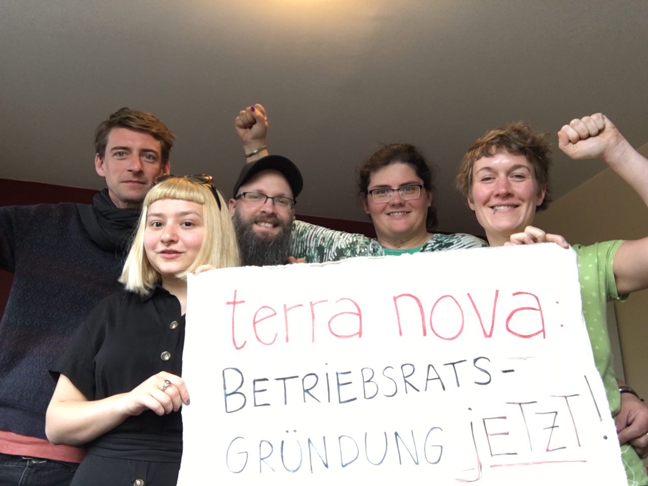 01. Mai 2019 Wombats-Betriebsrat schickt solidarische Grüße an den im Oktober 2018 vom Arbeitsgericht Rheine eingesetzten Wahlvorstand des Terra Nova e.V. Ochtrup