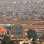 Wenn der Zwischenstopp zum Alptraum wird: Verschleppt am Flughafen von Luanda