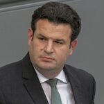 Aufruf an SPD-Arbeitminister Heil: Betriebsräte stärken! Bundesarbeitsminister Hubertus Heil im Bundestag