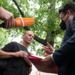 Heil trifft Gorillas. 1.600 Unterschriften gegen Union Busting an Arbeitsminister übergeben