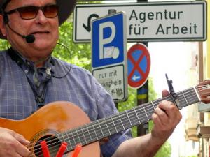 2017-05-21 arbeiterfotografie buero-eroffnung arbeitsunrecht ernesto+arbeitsagentur